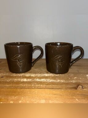 Hearth And Hand Forest Brown Embossed Mushroom Mugs Set of 2